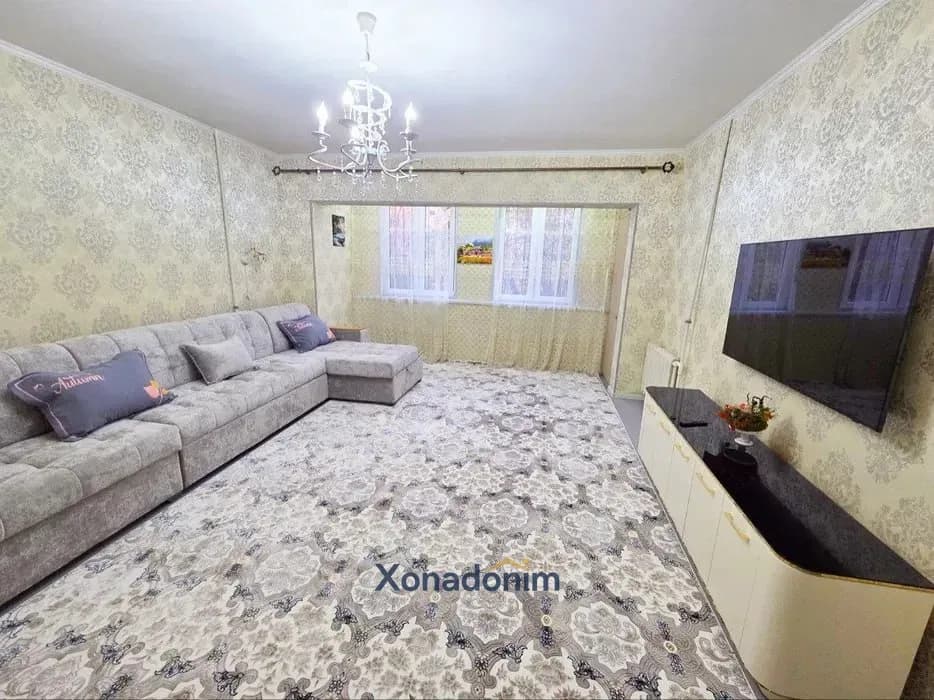 Mirobodda 3 xonali kvartira, 72 m², 3/9-qavat