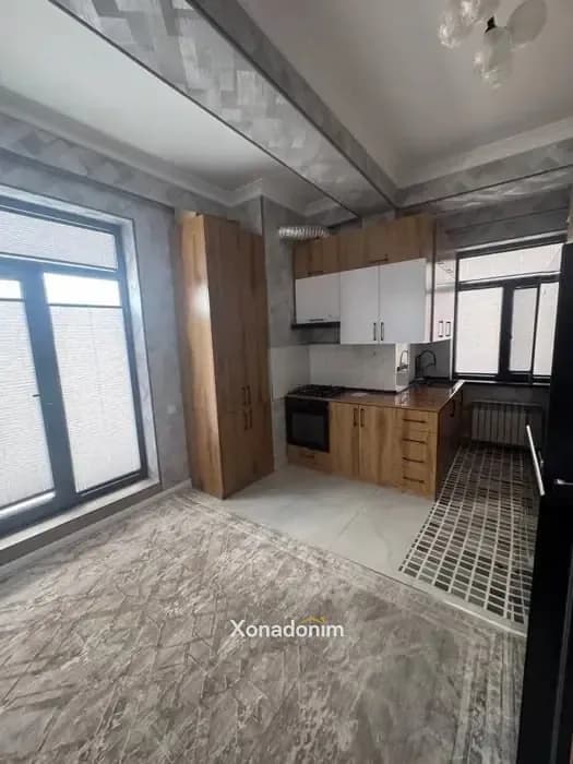 Yakkasaroyda kvartira, 130 m², 13/13-qavat