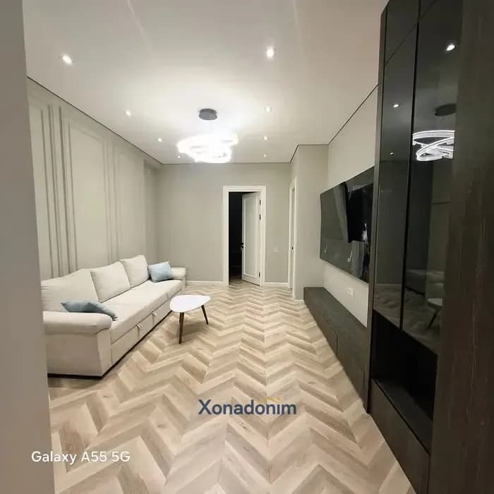 Mirzo Ulug'bekda kvartira, 130 m², 4/10-qavat