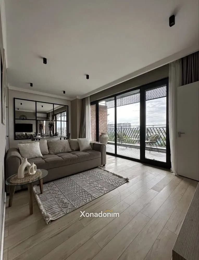 Yashnobodda 2 xonali kvartira, 65 m², 7/7-qavat