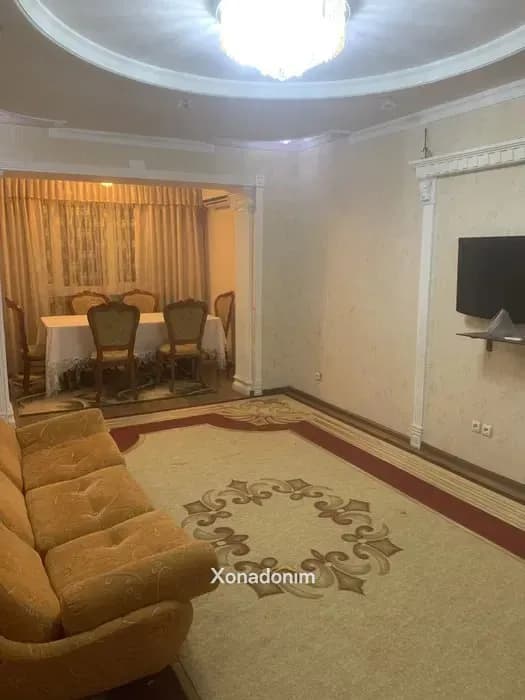 Mirzo Ulug'bekda 3 xonali kvartira, 75 m², 3/5-qavat