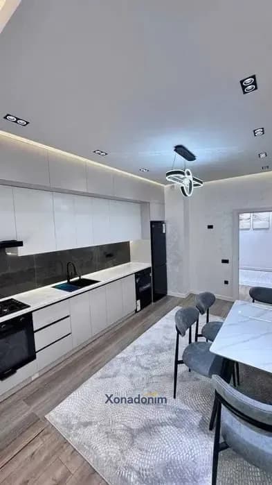 Parkentskiy 1